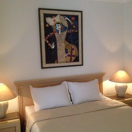 Topaz Guest House Jakarta Eksteriør billede
